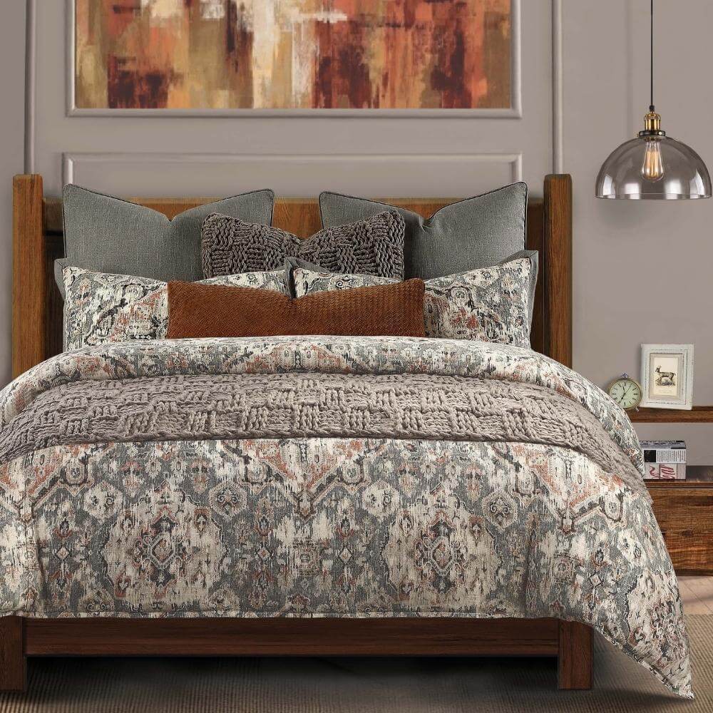 Cozy up your space with the Vintage Tapestry Comforter Set for Cozy Rustic Decor, perfect for a serene bedroom sanctuary.