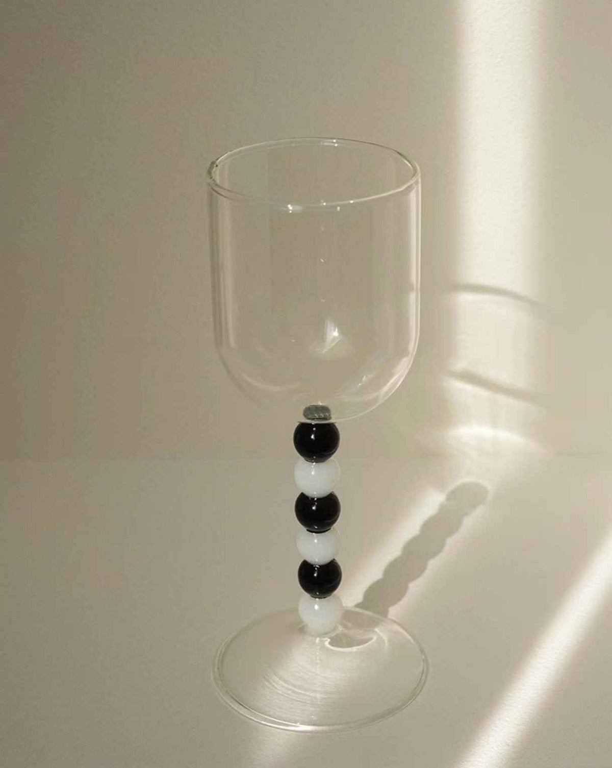 Elegant Gemstone Goblet Wine Glasses Set - Premium Crystal Duo for Red & White Wine