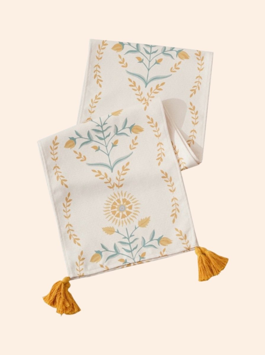 Provencal Floral Table Runner – Transform Your Dining Experience
