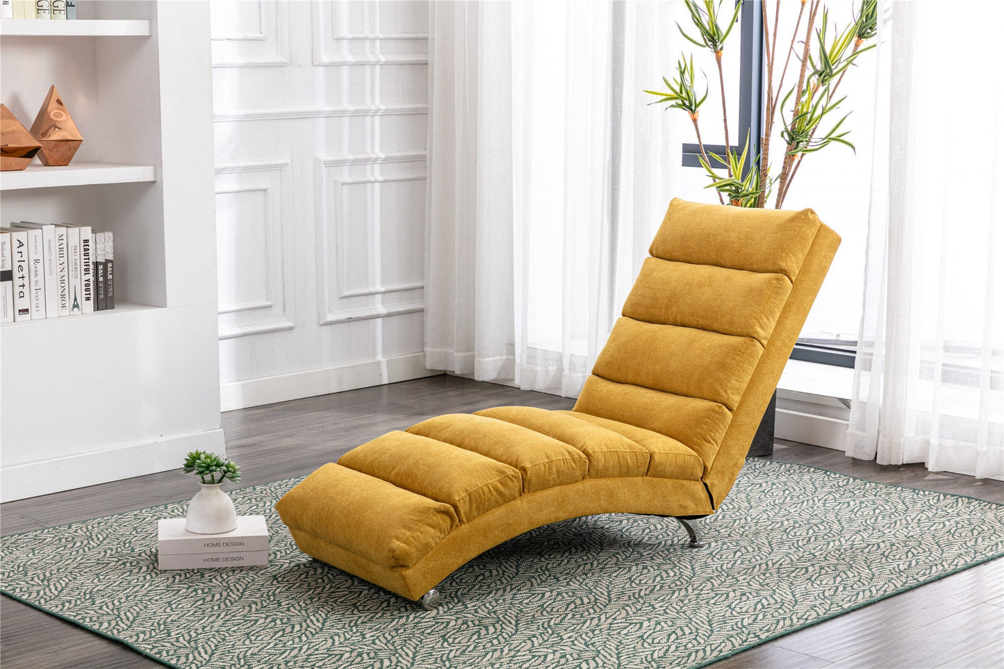 Modern Massage Chaise Lounge with Curved Backrest and Storage Pocket