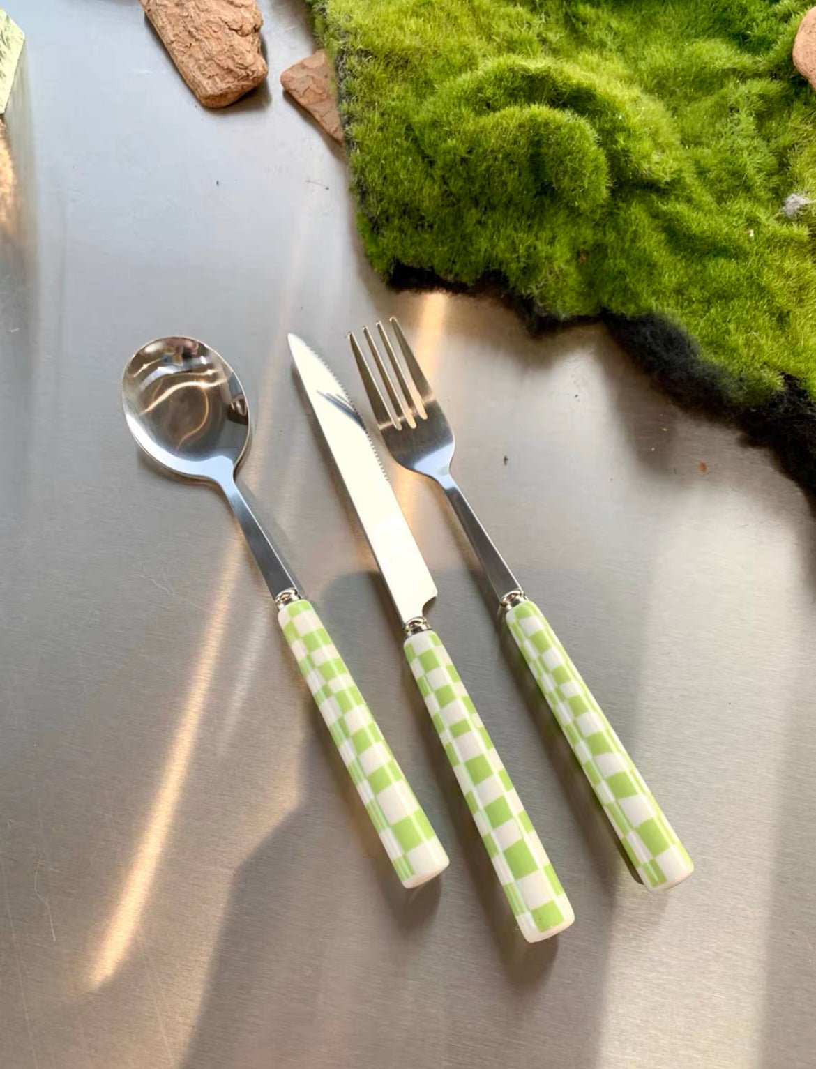 6 Pack Modern Checkered Flatware Sets for Stylish Dining