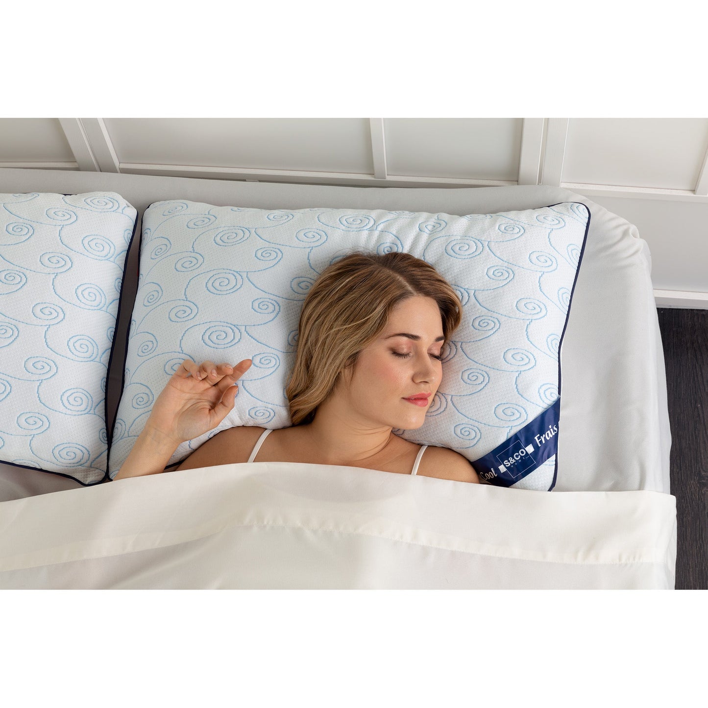 Cooling Matelasse Hotel Collection Queen Pillow 20x30 White for Back Sleepers