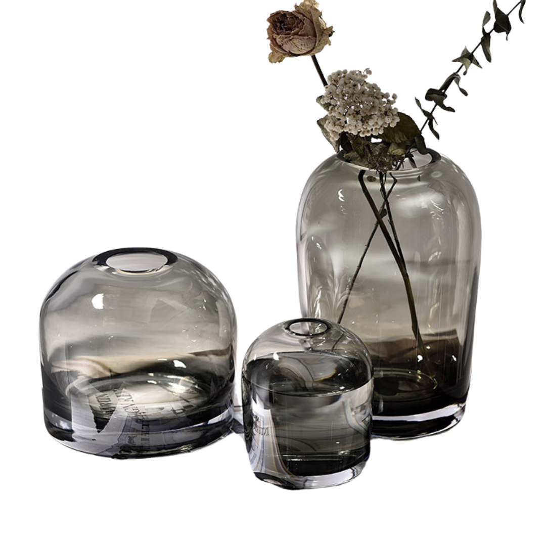 Blakhom modern glass vase with polished finish for home decor