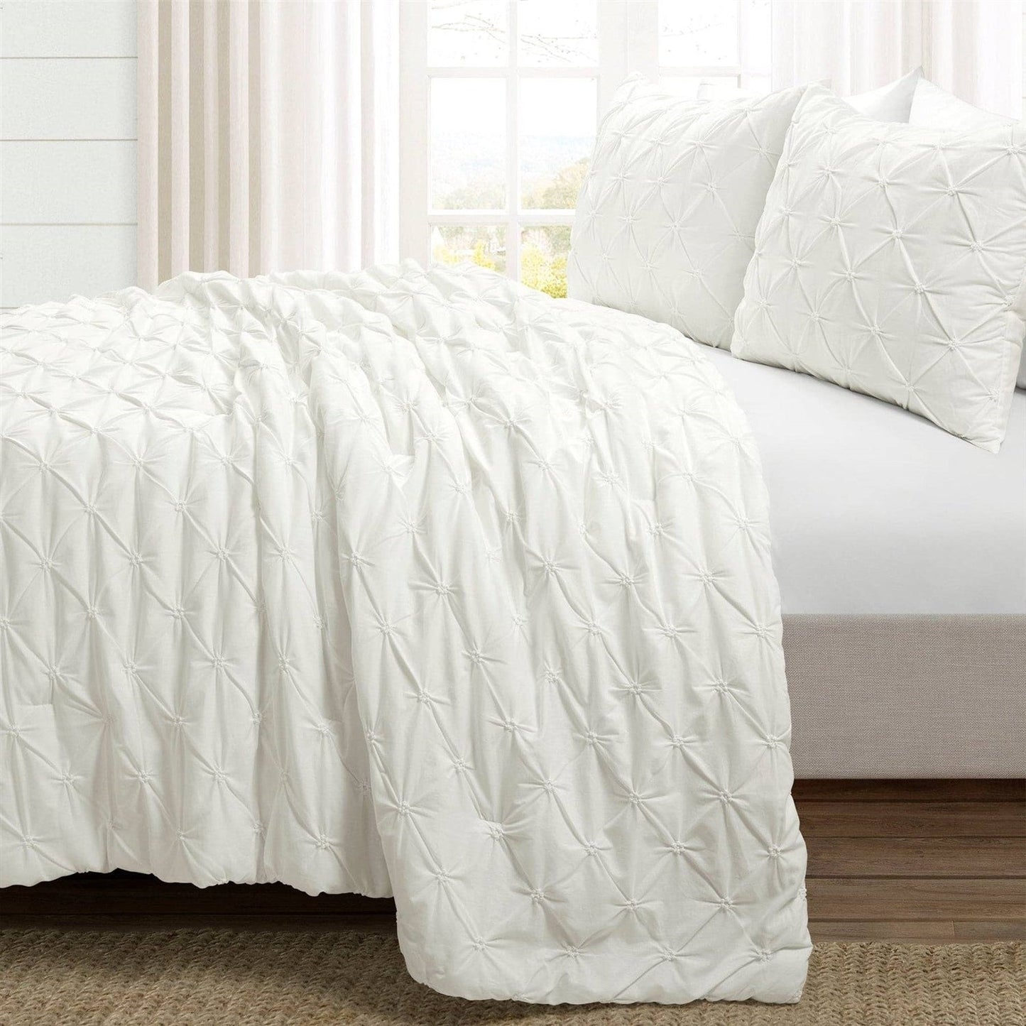 Full/Queen Soft Pleated Cotton 3 Piece Comforter Set White-1