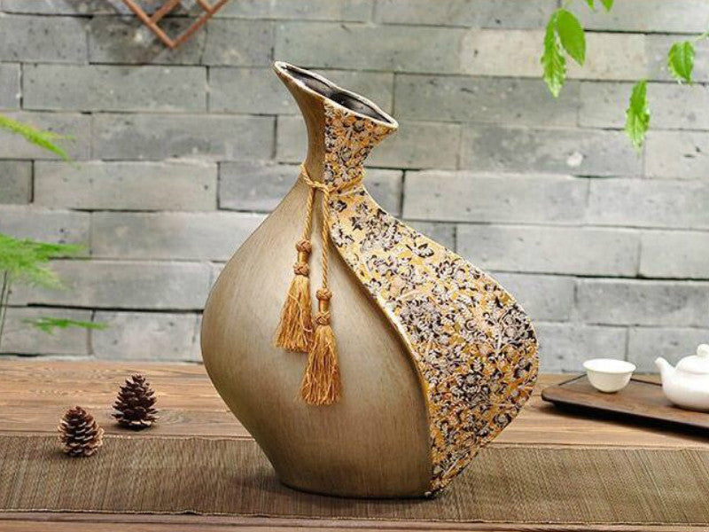 Antique brown broad resin vase with floral decor, Vintage Collection.