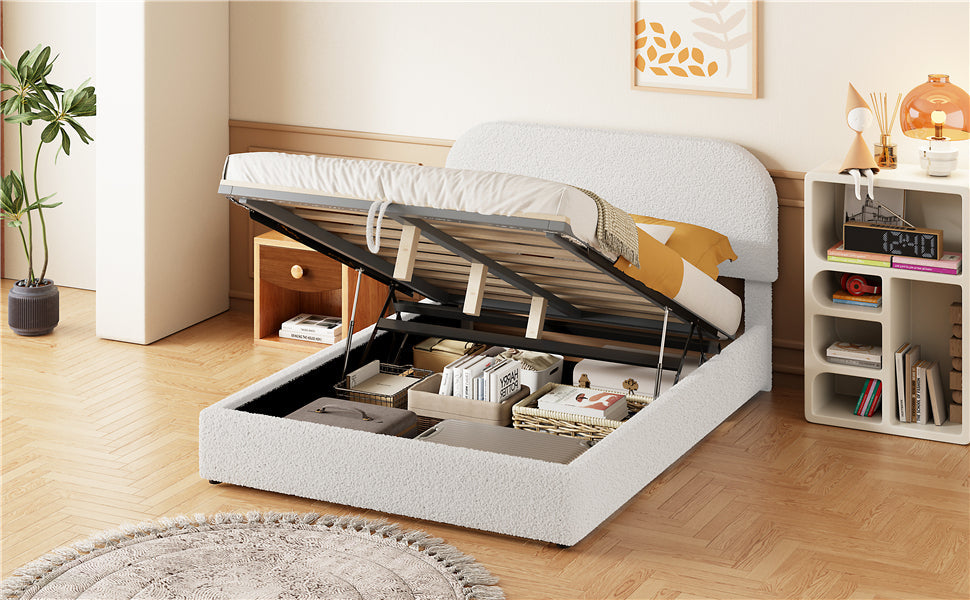 Teddy Fleece Full Size Upholstered Platform Bed White