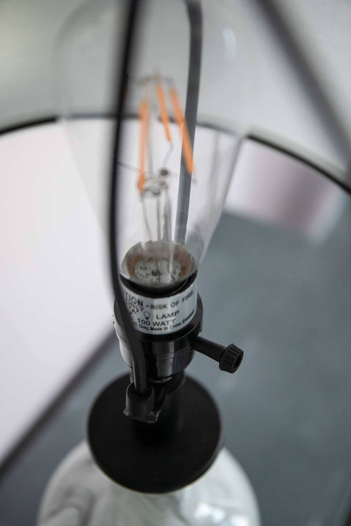 Sarris Modern Gray White Swirl Glass Table Lamp Linen Shade