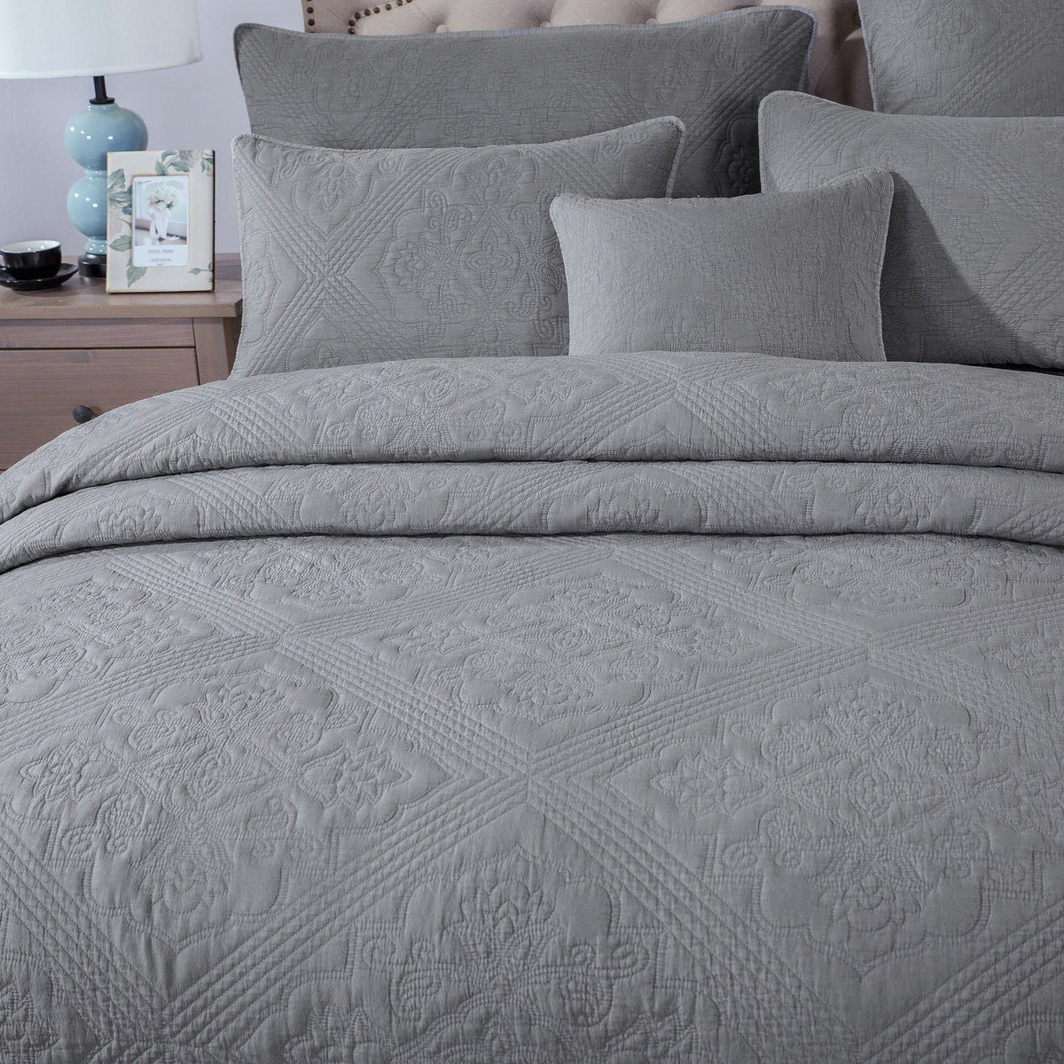 Vintage grey floral quilted bedspread set with diamond pattern