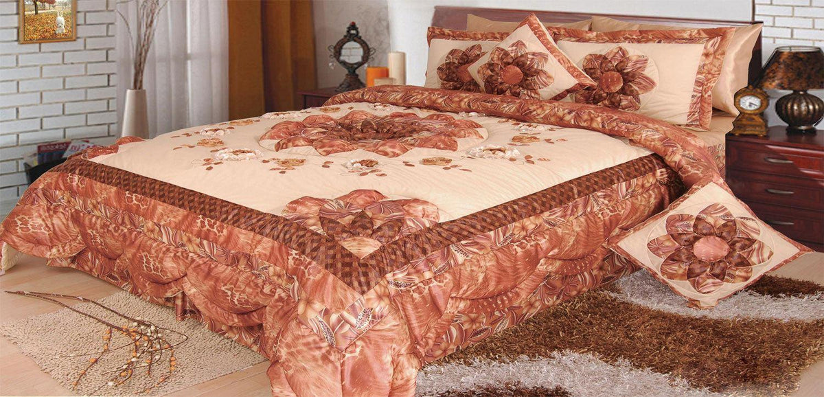 Bronze comforter set with warm floral autumn leaves pattern.