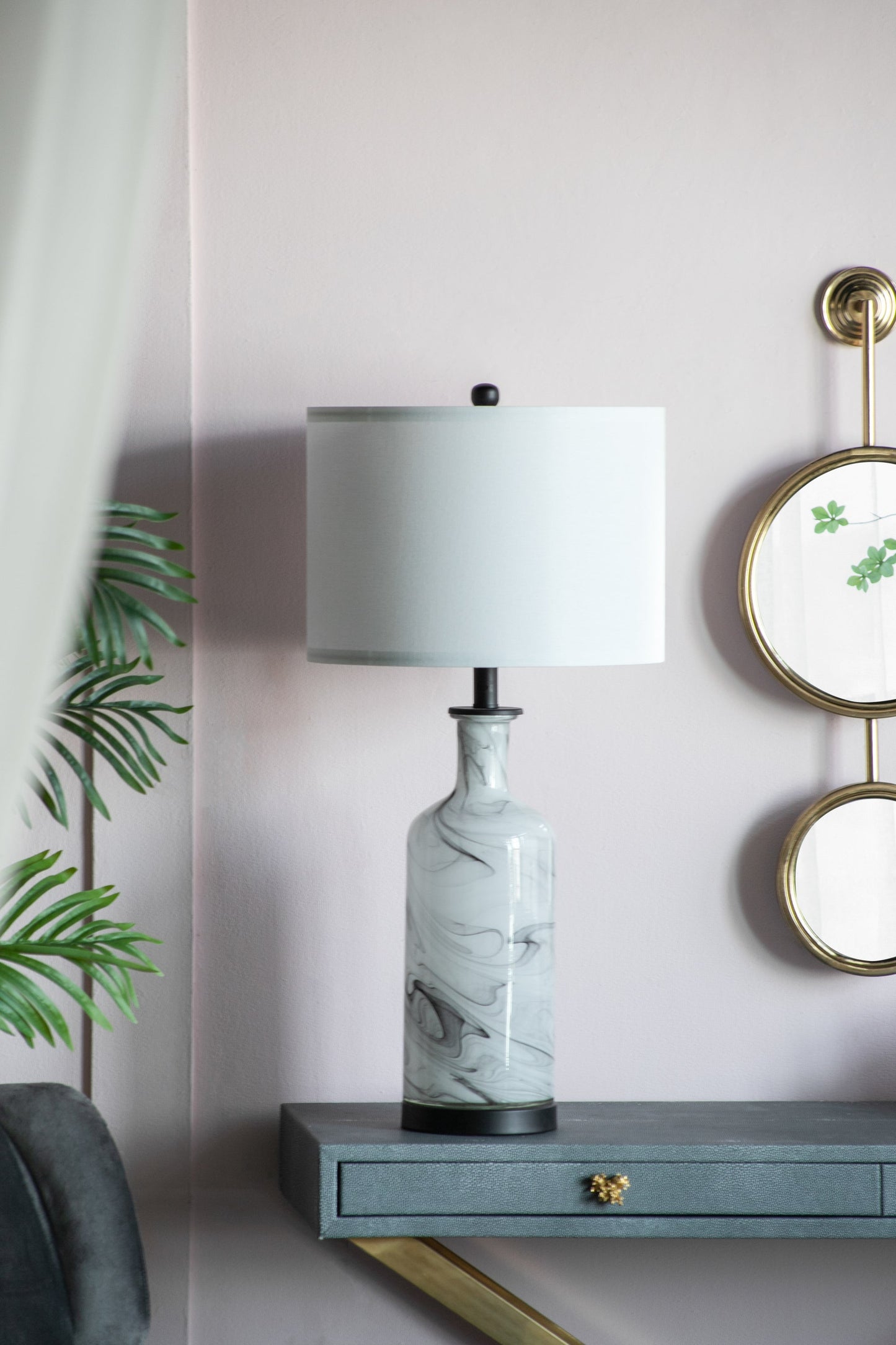 Sarris Modern Gray White Swirl Glass Table Lamp Linen Shade