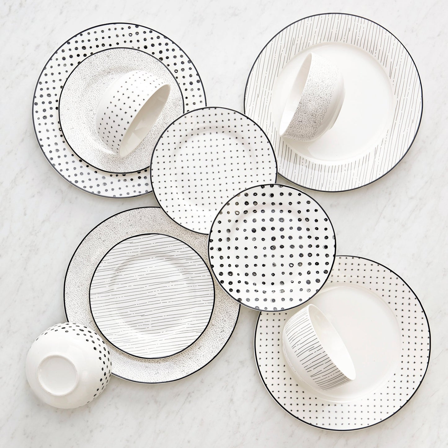 Dinnerware Set 12 Piece Black and White Service for 4