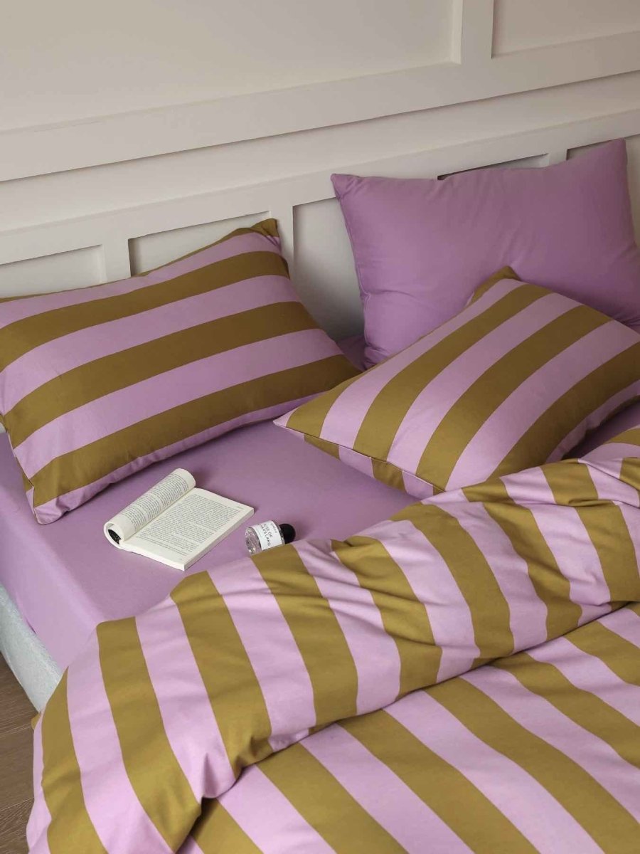 Dopamine Dream Stripe Bedding Set with Pillowcases & Fitted Sheet