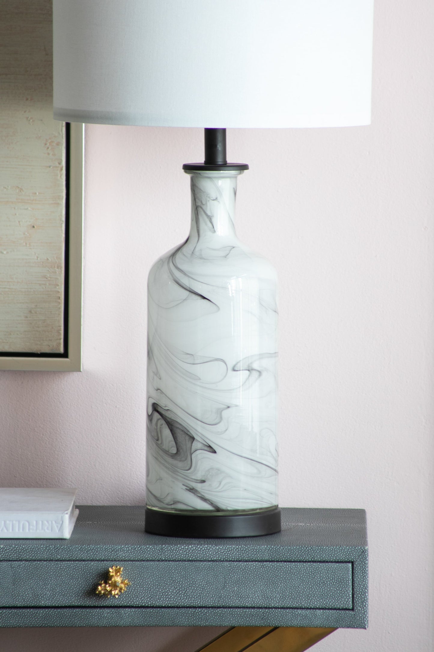 Sarris Modern Gray White Swirl Glass Table Lamp Linen Shade