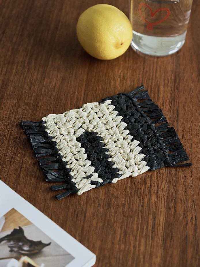 Nordic Woven Reed Placemats: Handmade Elegance for Your Dining Table