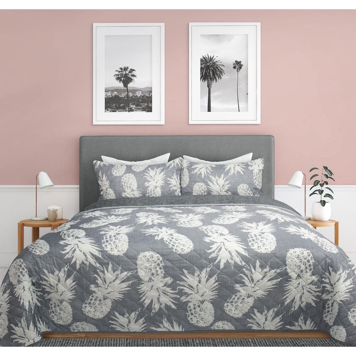 King Size Pineapples Printed Quilt Bedding Set 3 Piece
